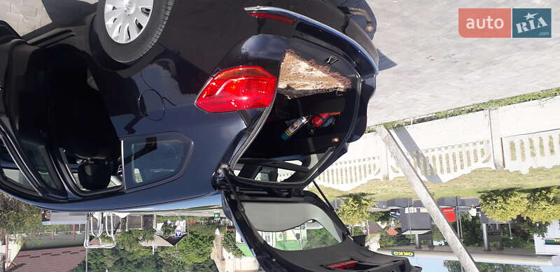 Универсал Opel Astra 2013 в Остроге