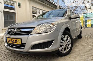 Универсал Opel Astra 2008 в Стрые