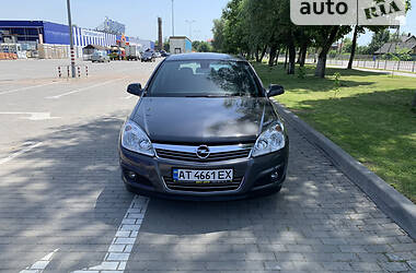 Хэтчбек Opel Astra 2009 в Коломые