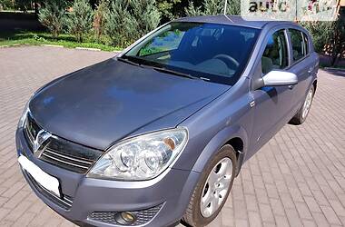Хетчбек Opel Astra 2007 в 