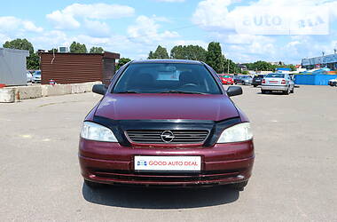 Седан Opel Astra 2006 в Харькове