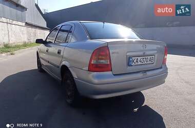 Седан Opel Astra 2003 в Киеве