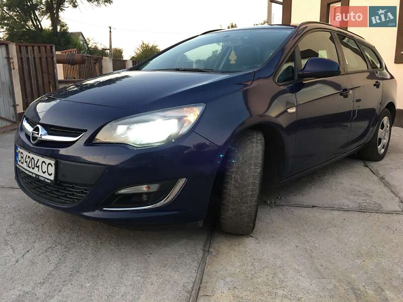 Opel Astra 2013
