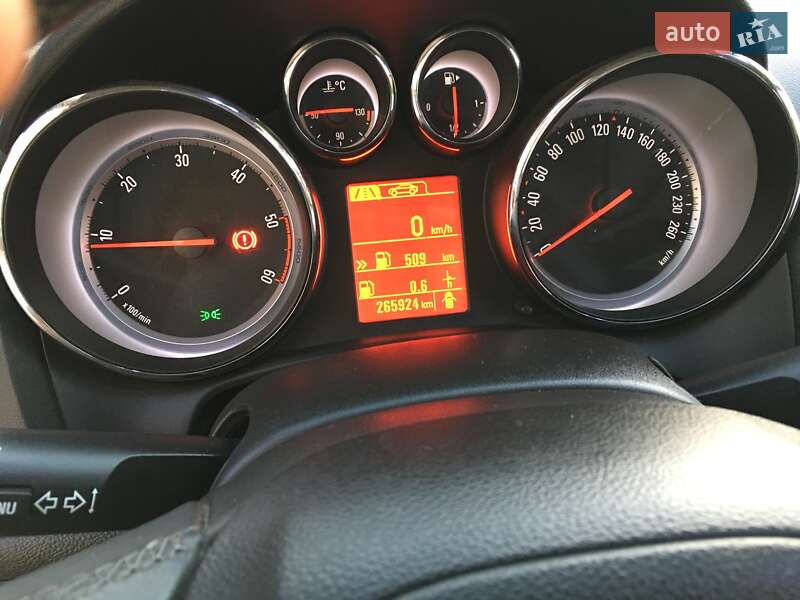 Универсал Opel Astra 2013 в Варве фото 28 Универсал Opel Astra 2013 в Варве