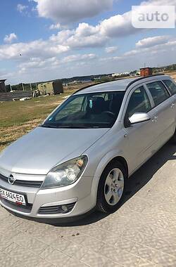 Універсал Opel Astra 2005 в Кам'янець-Подільському