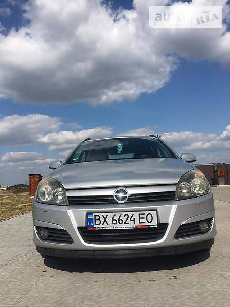 Універсал Opel Astra 2005 в Кам'янець-Подільському