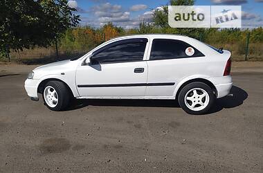 Хэтчбек Opel Astra 2000 в Вознесенске