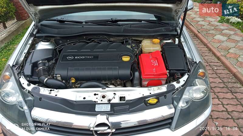 Универсал Opel Astra 2006 в Львове