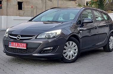 Универсал Opel Astra 2014 в Одессе