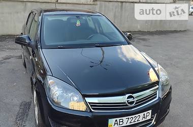 Opel Astra 2012