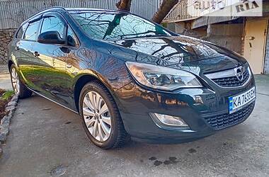 Універсал Opel Astra 2012 в Запоріжжі