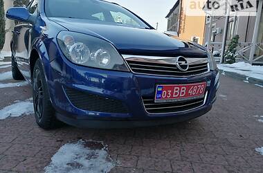 Универсал Opel Astra 2010 в Стрые