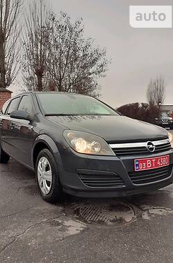 Универсал Opel Astra 2007 в Вараше