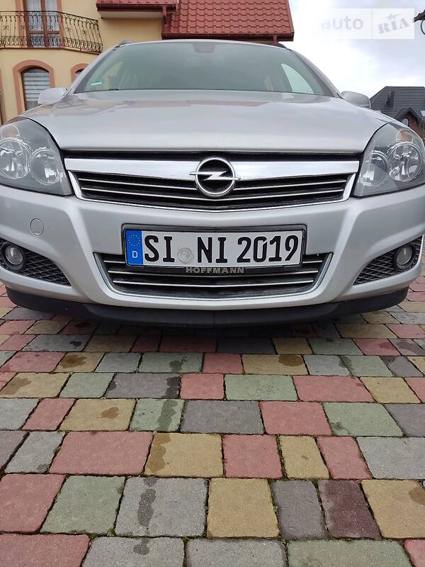 Универсал Opel Astra 2008 в 