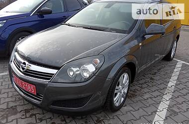 Opel Astra 2010