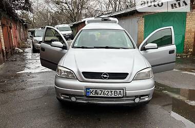 Минивэн Opel Astra 2003 в Киеве