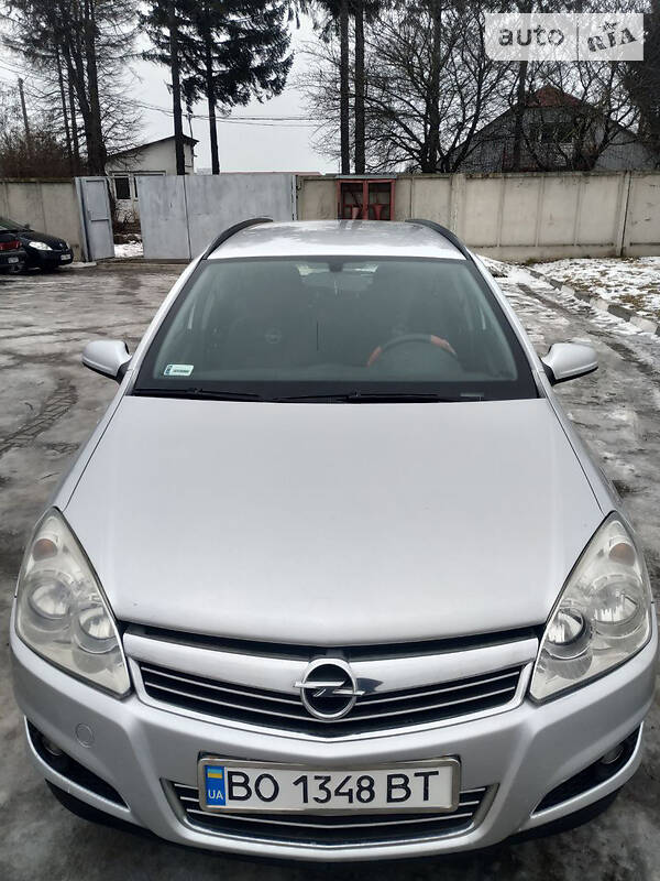 Универсал Opel Astra 2008 в Тернополе