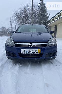 Универсал Opel Astra 2006 в Сумах