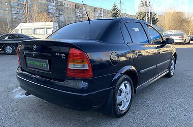 Седан Opel Astra 2004 в Одессе