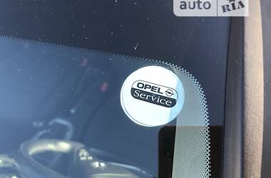 Универсал Opel Astra 2012 в 