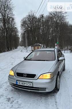 Хэтчбек Opel Astra 1998 в Черновцах
