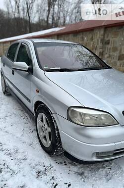 Хэтчбек Opel Astra 1998 в Черновцах