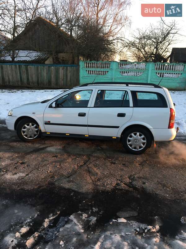 Універсал Opel Astra 1999 в Борзні