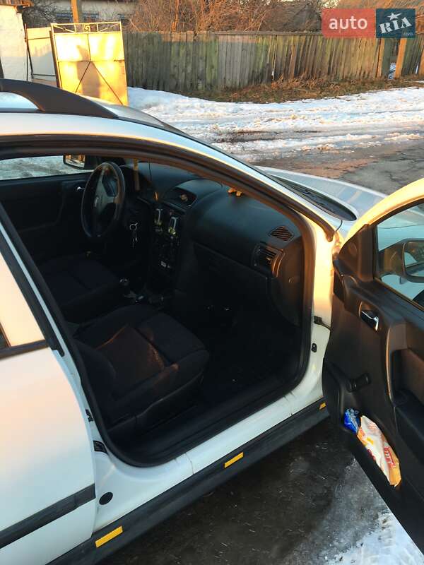 Універсал Opel Astra 1999 в Борзні