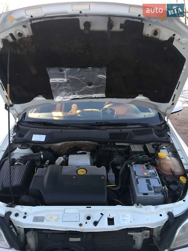 Універсал Opel Astra 1999 в Борзні