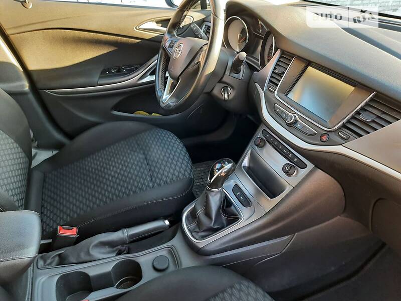 Универсал Opel Astra 2017 в Малине фото 11 Универсал Opel Astra 2017 в Малине