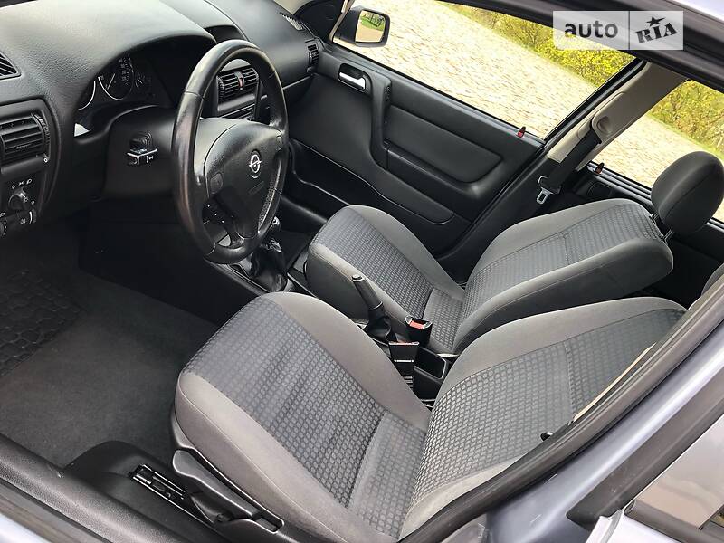 Универсал Opel Astra 2004 в Житомире