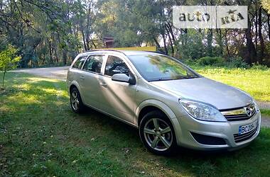 Універсал Opel Astra 2009 в Львові