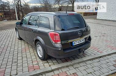 Универсал Opel Astra 2009 в Косове