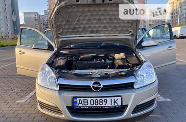 Универсал Opel Astra 2005 в Виннице