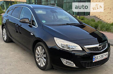 Opel Astra 2010