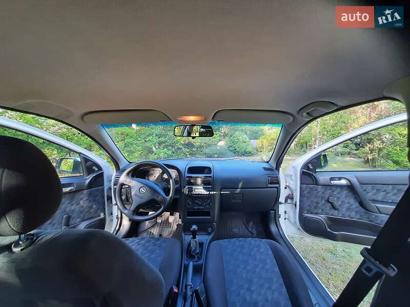 Універсал Opel Astra 1998 в Бару