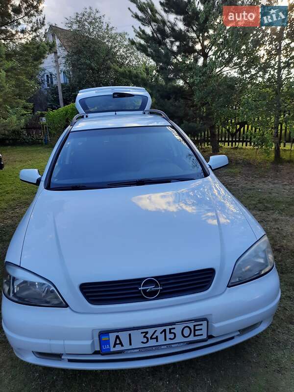 Універсал Opel Astra 1998 в Бару