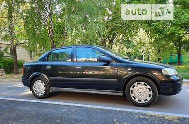 Седан Opel Astra 2008 в 