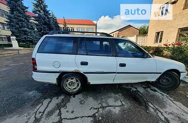 Универсал Opel Astra 1997 в Смеле