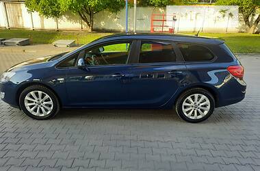 Універсал Opel Astra 2012 в Хмельницькому