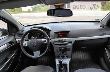 Универсал Opel Astra 2009 в Виннице