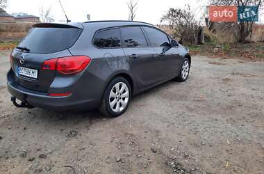 Універсал Opel Astra 2010 в Шептицькому