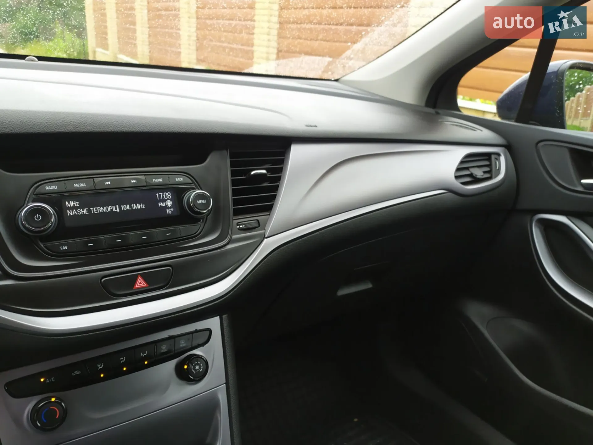 2016 Opel Astra - мініатюра 18