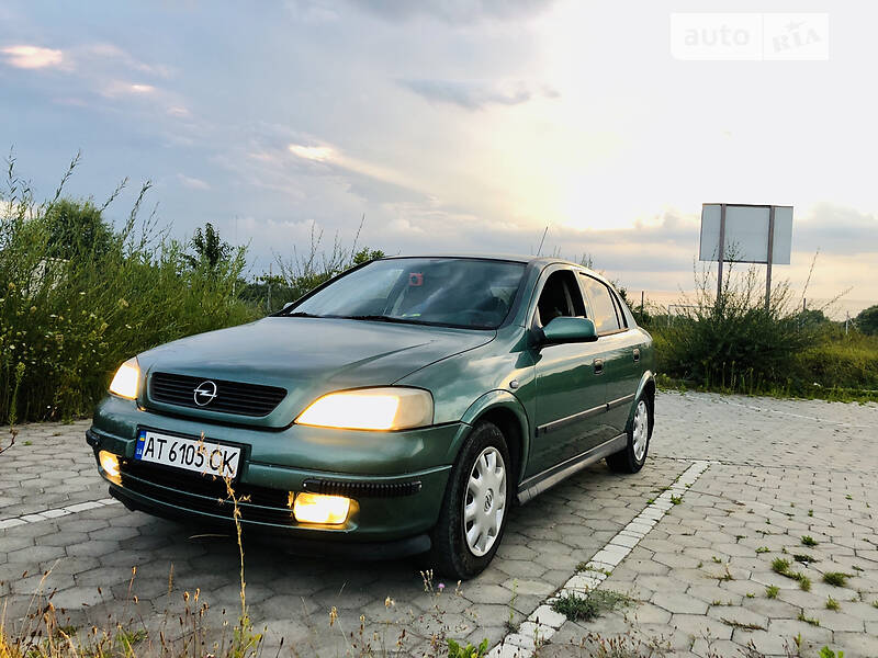 Хетчбек Opel Astra 1998 в Івано-Франківську