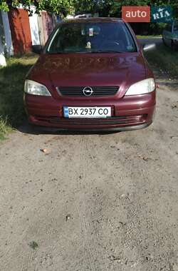 Седан Opel Astra 2005 в Славуті