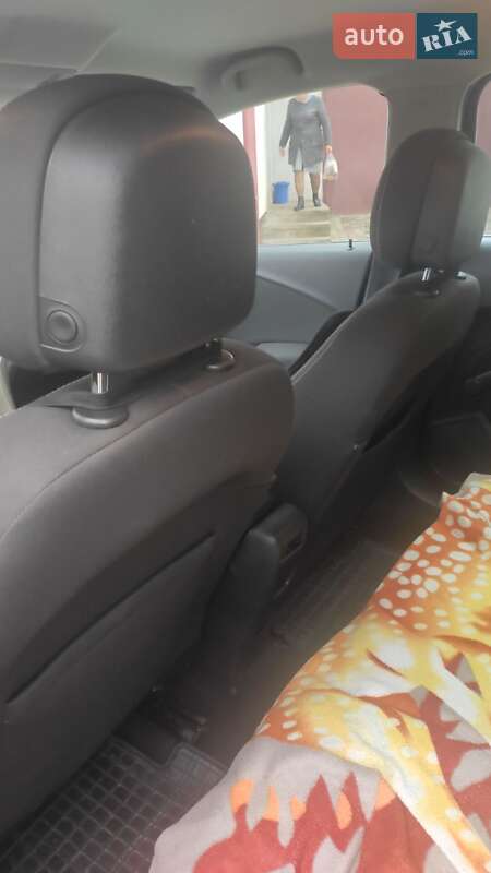 Універсал Opel Astra 2011 в Львові