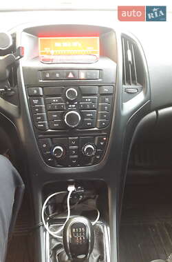 Минивэн Opel Astra 2011 в 