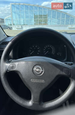 Седан Opel Astra 2008 в 