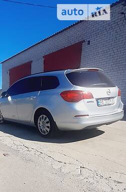 Opel Astra 2014