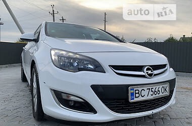 Opel Astra 2013